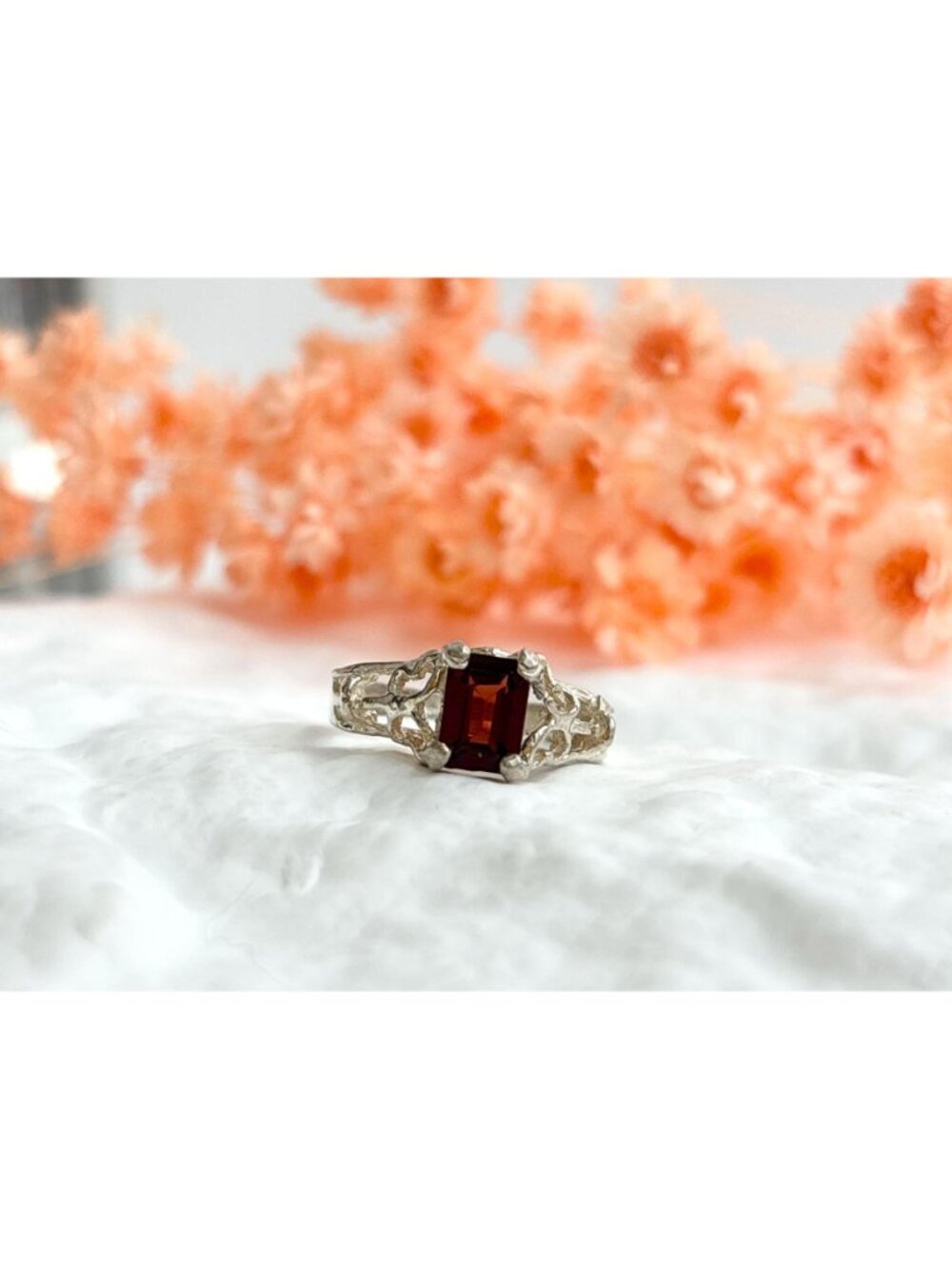 Garnet Emerald Cut Gemstone Sterling Silver 925 Elegant Vintage Ring - Picture 10 of 13